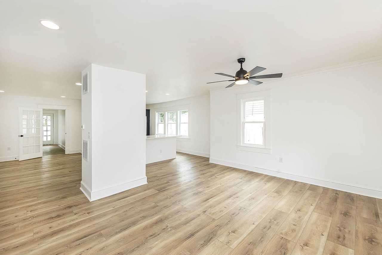 355 National Ave - Photo 2 of 46