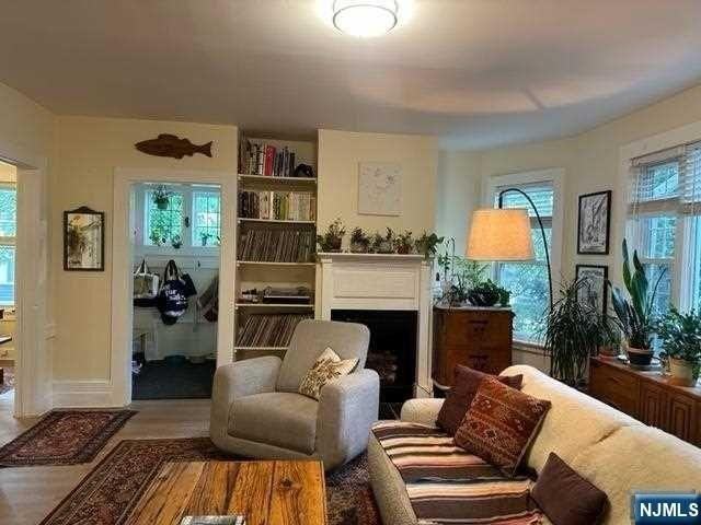 79 Valley Rd #B - Photo 2 of 25