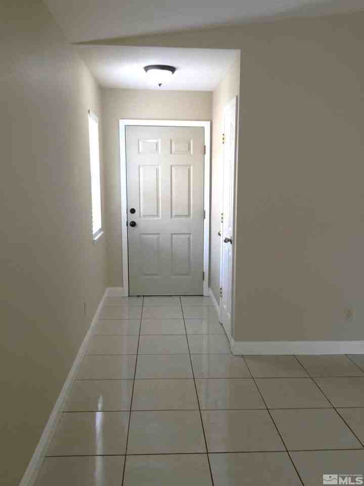 6950 Forsythia Way - Photo 3 of 8