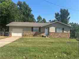 featured image of 1305 E Shawnee St
