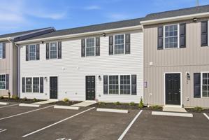 featured image of 425 N Washington Ave