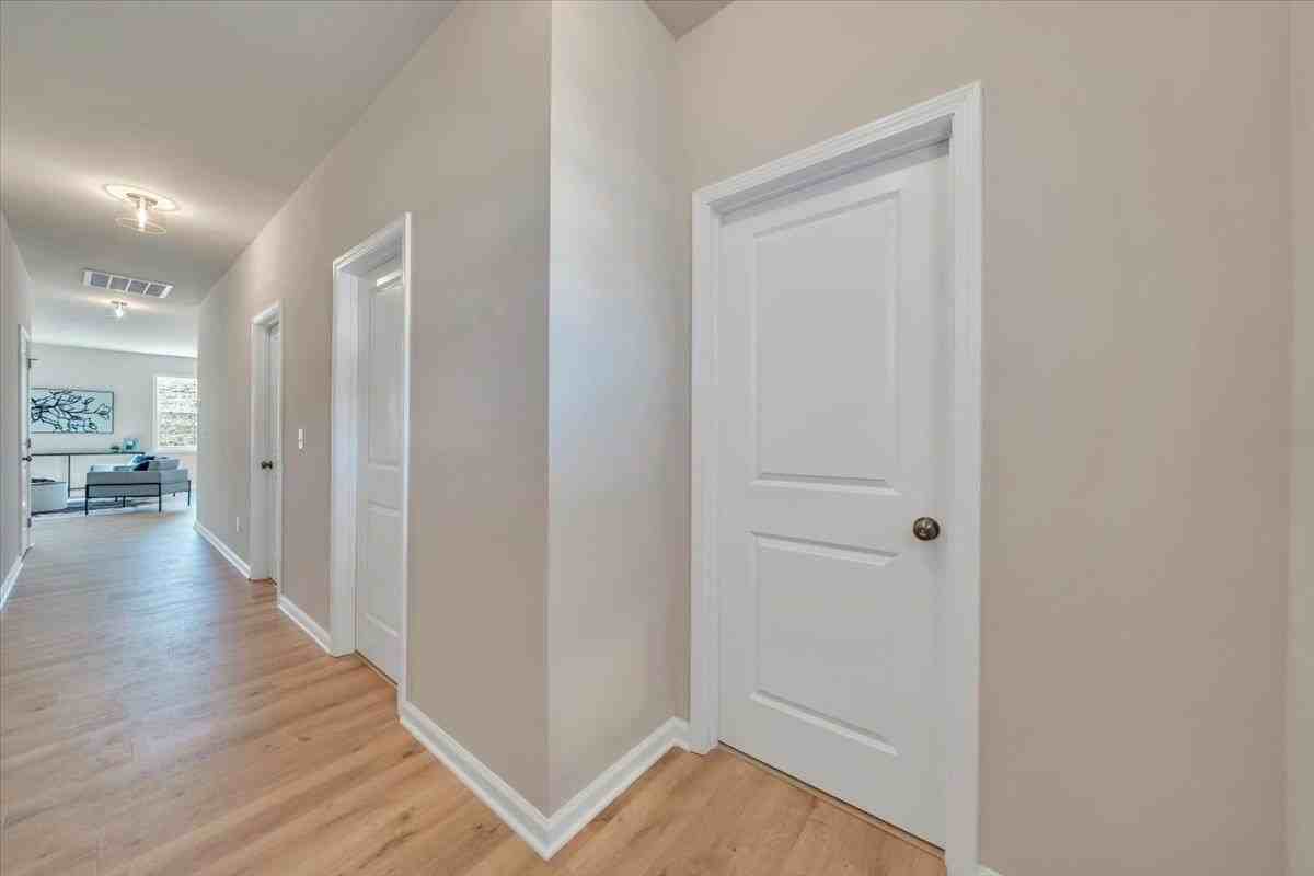 7379 Kings Pointe Dr - Photo 2 of 38