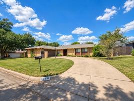 featured image of 15531 Mosscove Cir