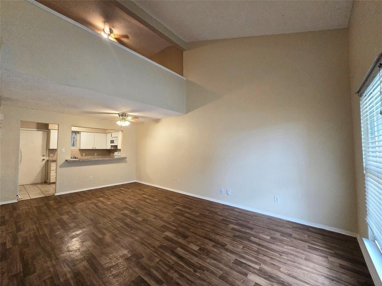 2223 Viewtop Ln #A - Photo 2 of 13