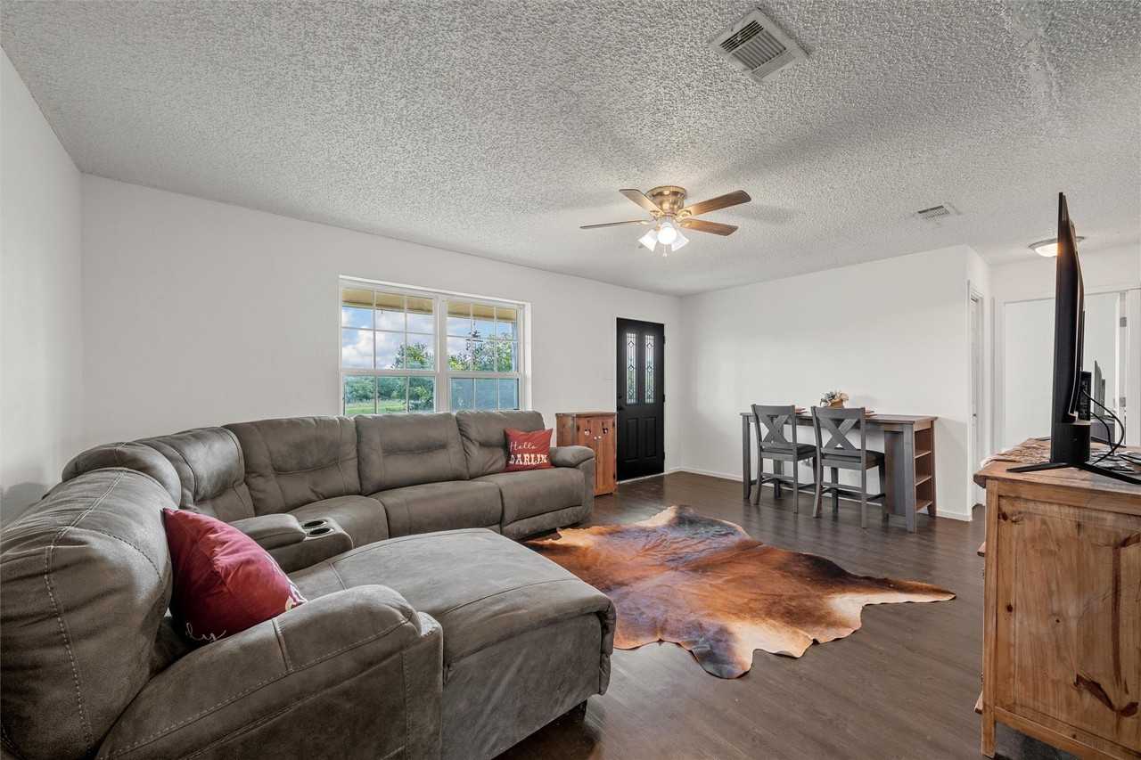 2851 Fm 339 - Photo 4 of 32