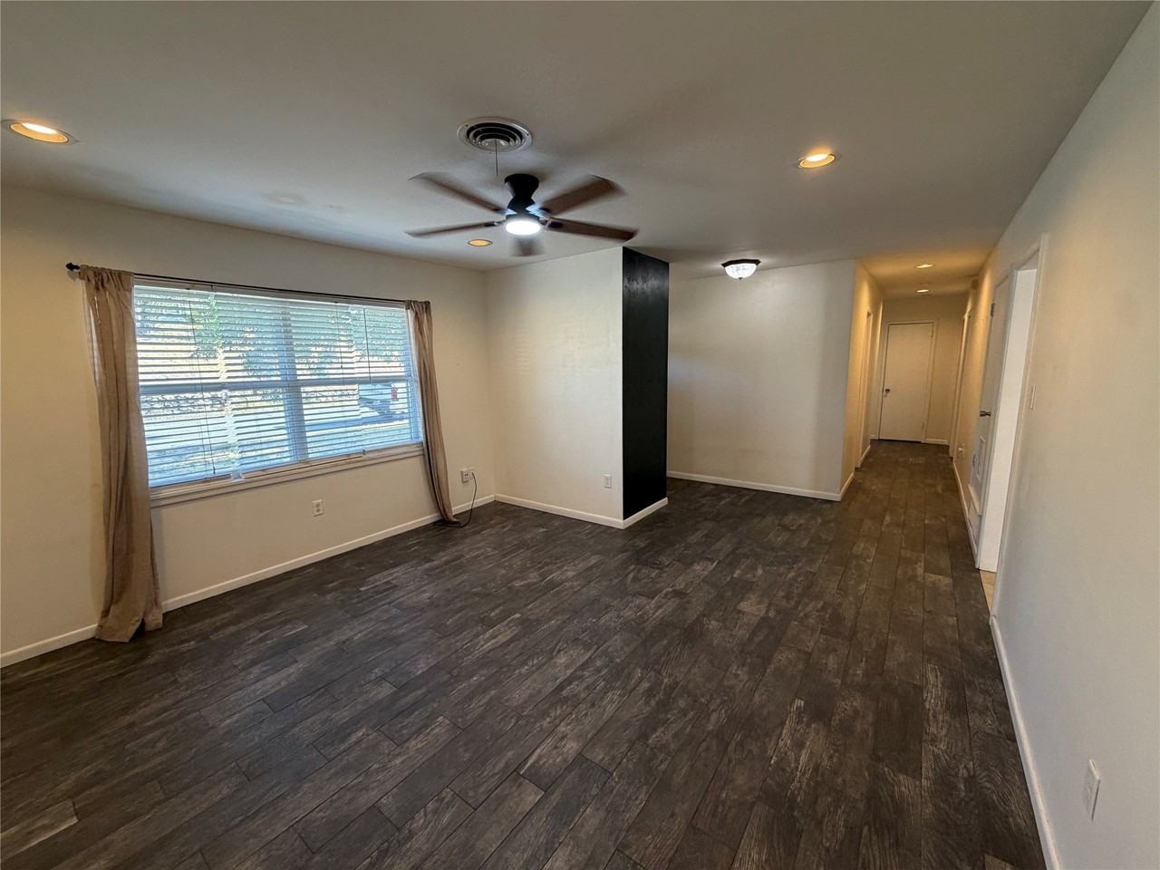 1437 W Ball St - Photo 4 of 18