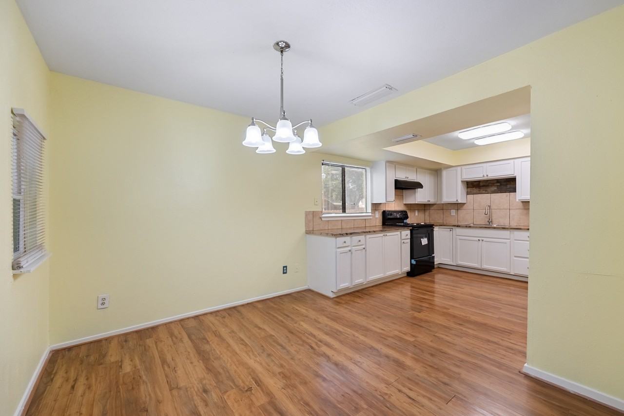 7418 Boisenberry Ln - Photo 7 of 26