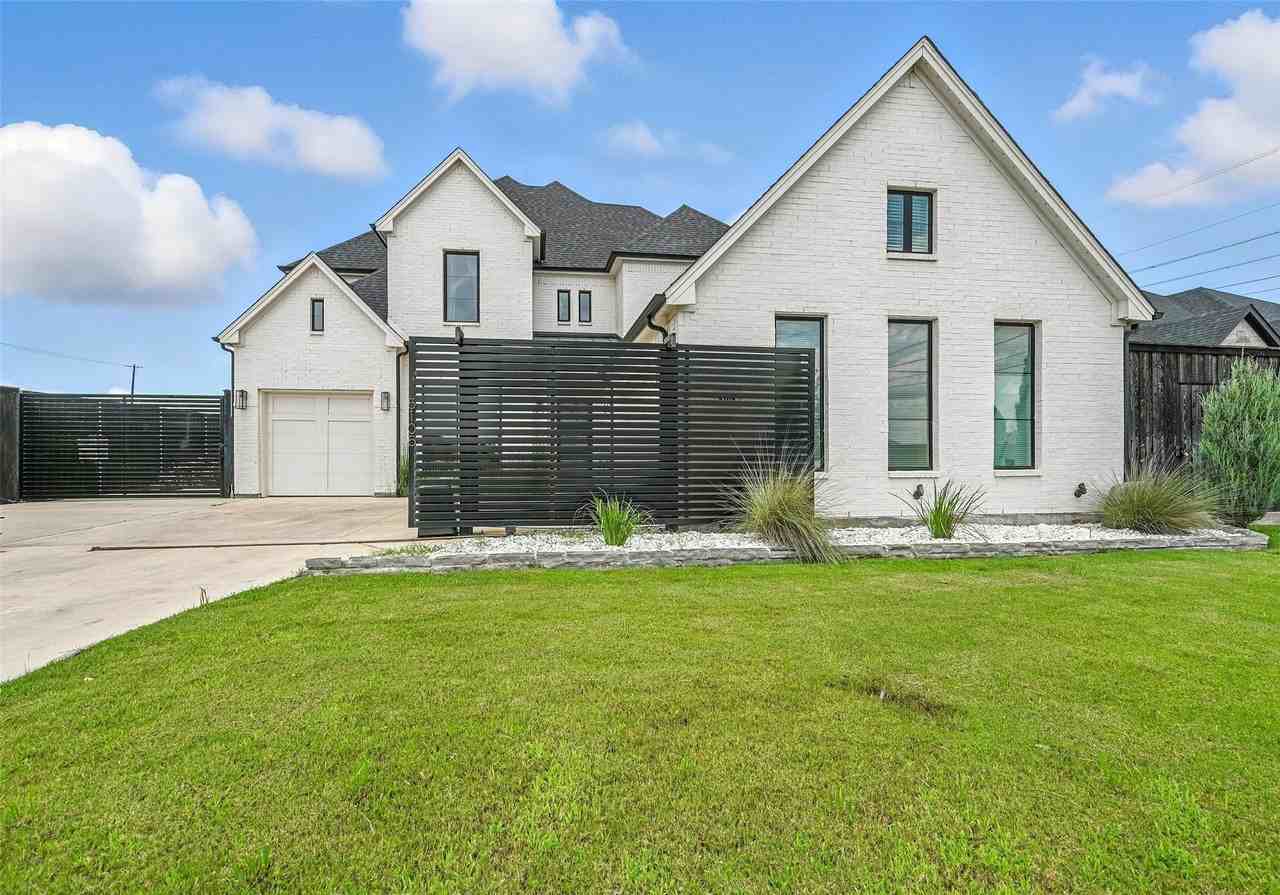5105 Havana Dr