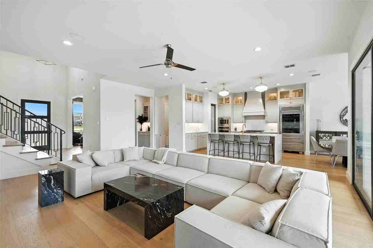 5105 Havana Dr - Photo 6 of 35
