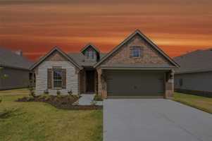 featured image of 1229 Sabine River Ln