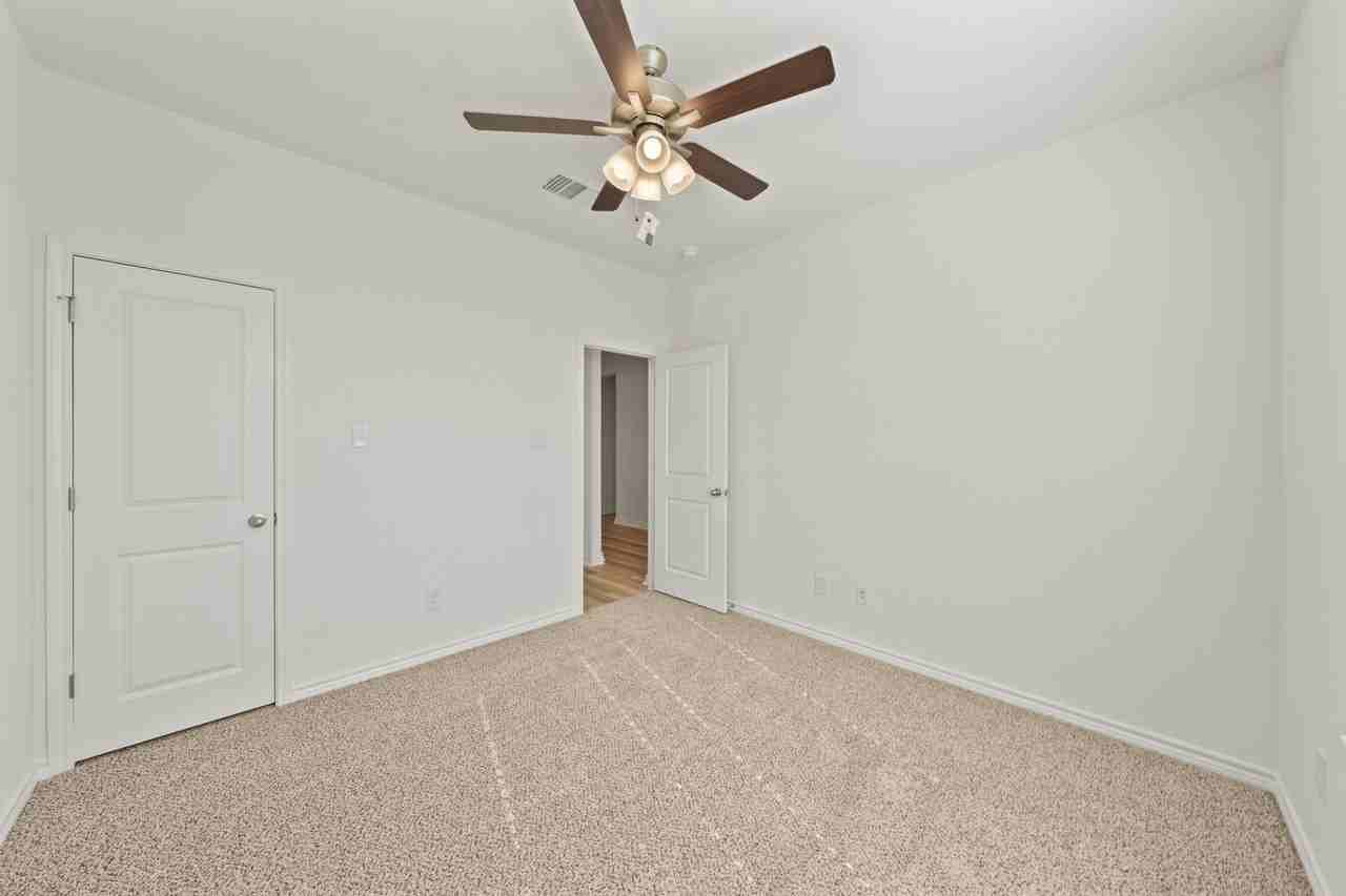 7228 Caladium Dr #1 - Photo 4 of 31