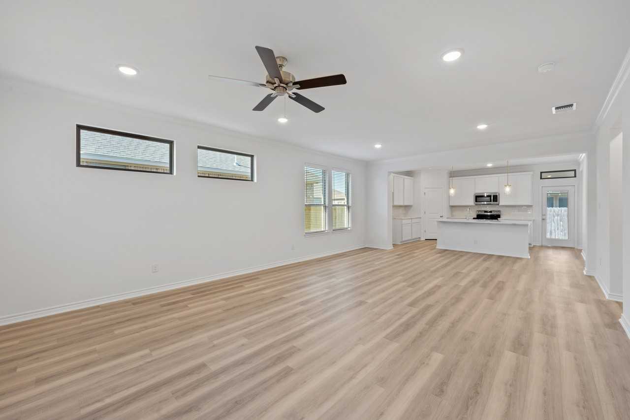 7228 Caladium Dr #1 - Photo 6 of 31