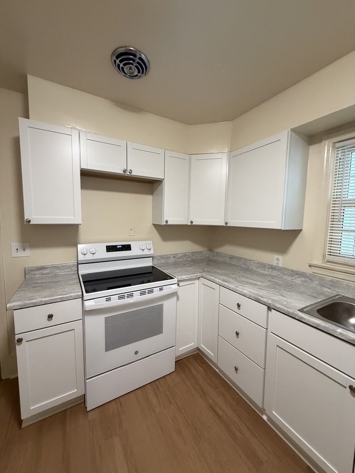 1221 Taney Ave #1 - Photo 6 of 18