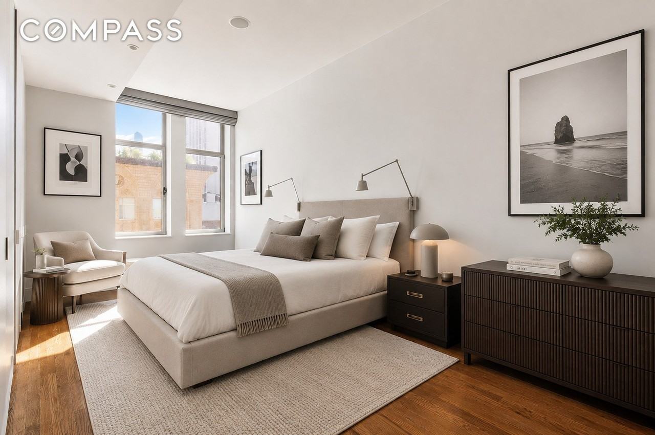 252 7th Ave #12O - Photo 4 of 12
