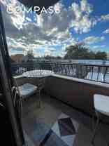 2452 38th St #3R - Photo 1 of 1