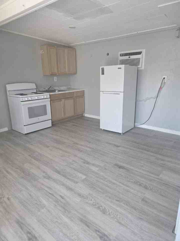 10 Pine Ridge Dr Unit A - Photo 3 of 7