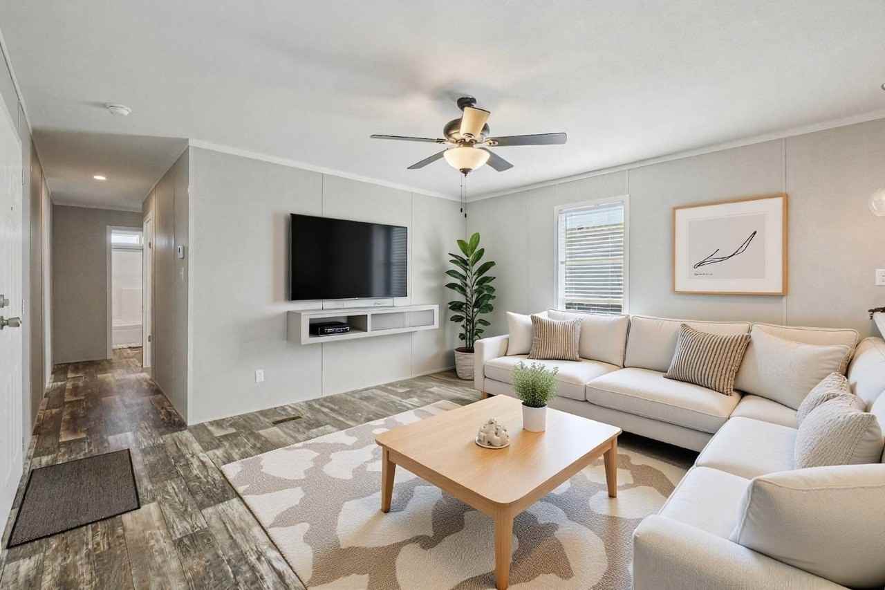 1620 Swallowtail Dr - Photo 5 of 17