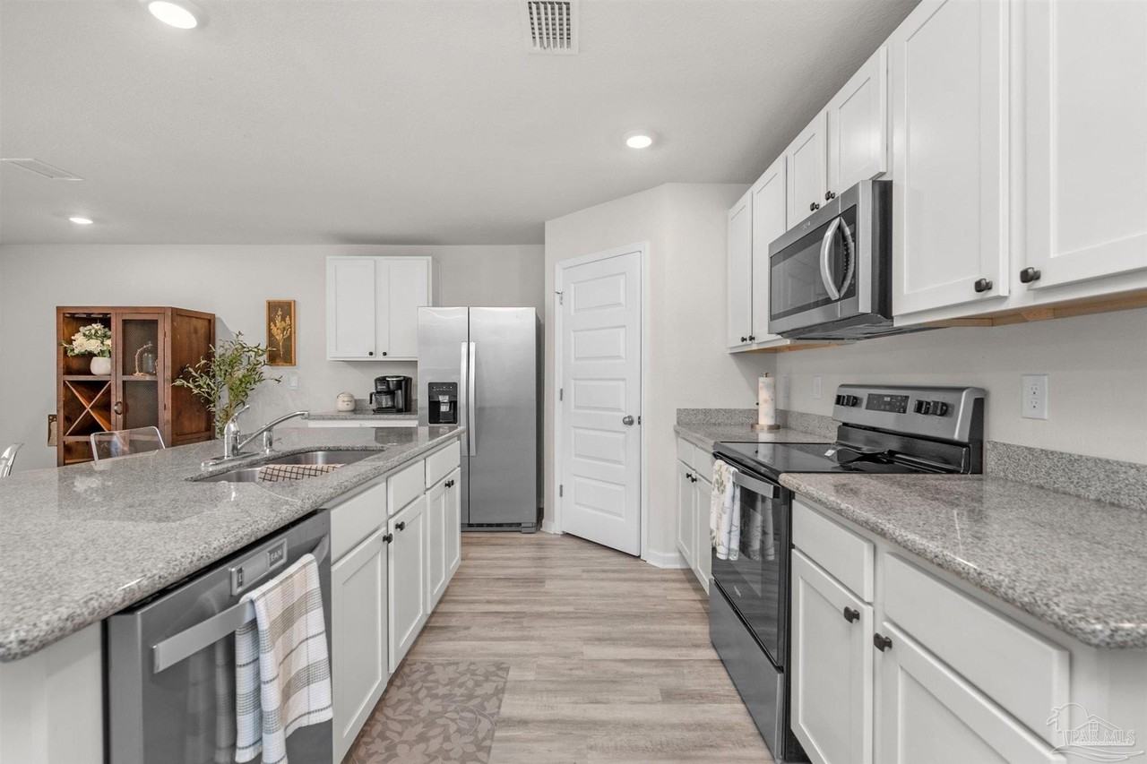 3463 Fallschase Blvd - Photo 2 of 15