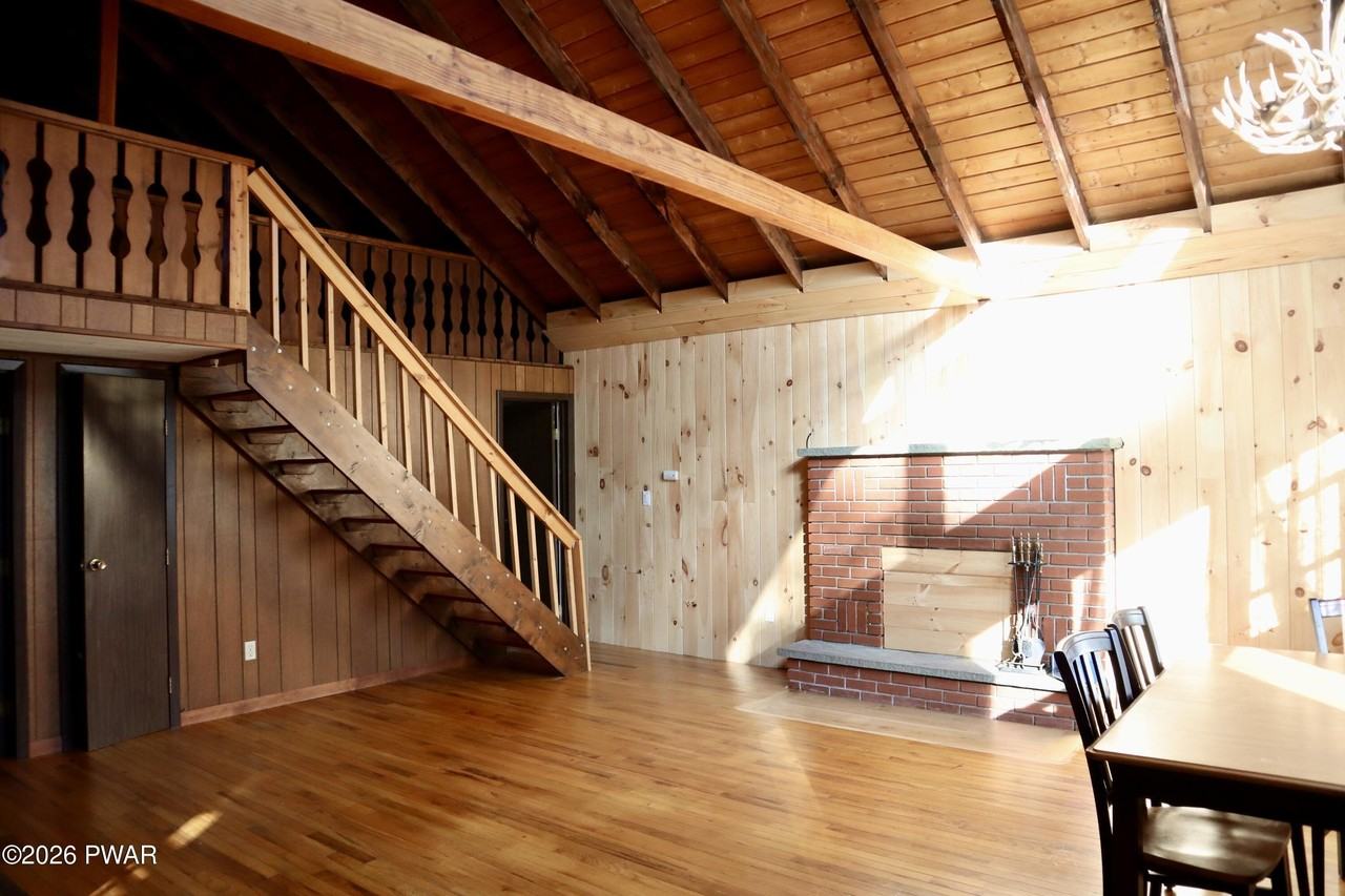 1095 Westside Dr - Photo 7 of 24