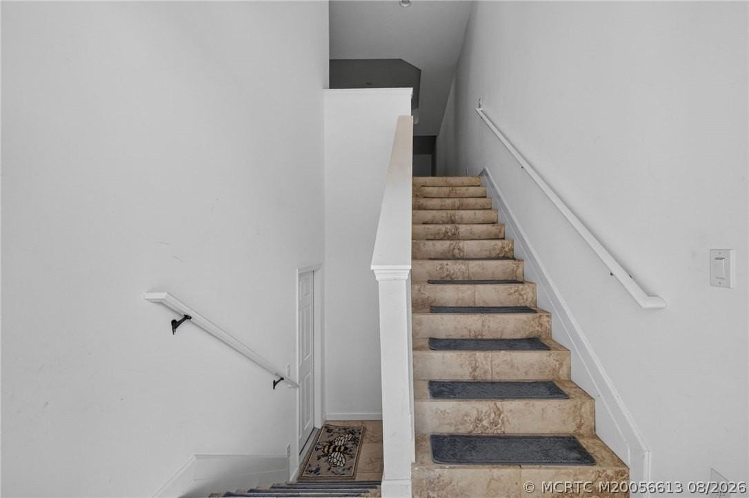3569 Sw Sawgrass Villas Dr #1C - Photo 2 of 31