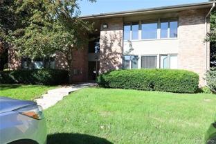 359 Concord Pl Apt 4 #Apt 4 - Photo 1 of 1