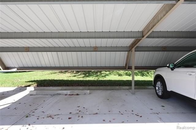 359 Concord Pl Apt 4 - Photo 4 of 36