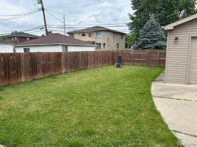 7252 Williamson St - Photo 4 of 19