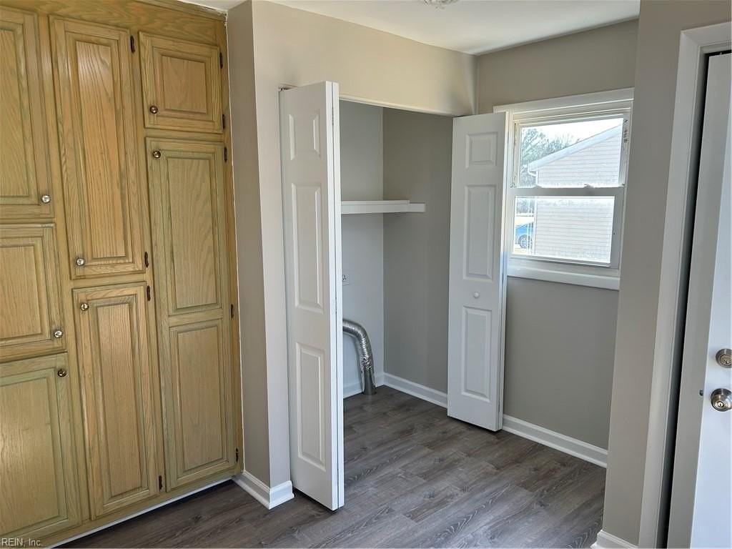 247 Malden Ln - Photo 5 of 21
