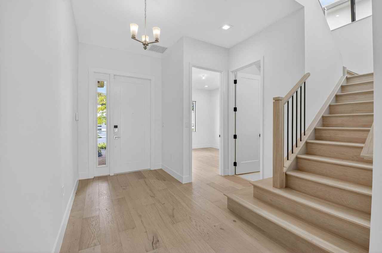 9377 Sunflower Meadow Rd - Photo 7 of 50