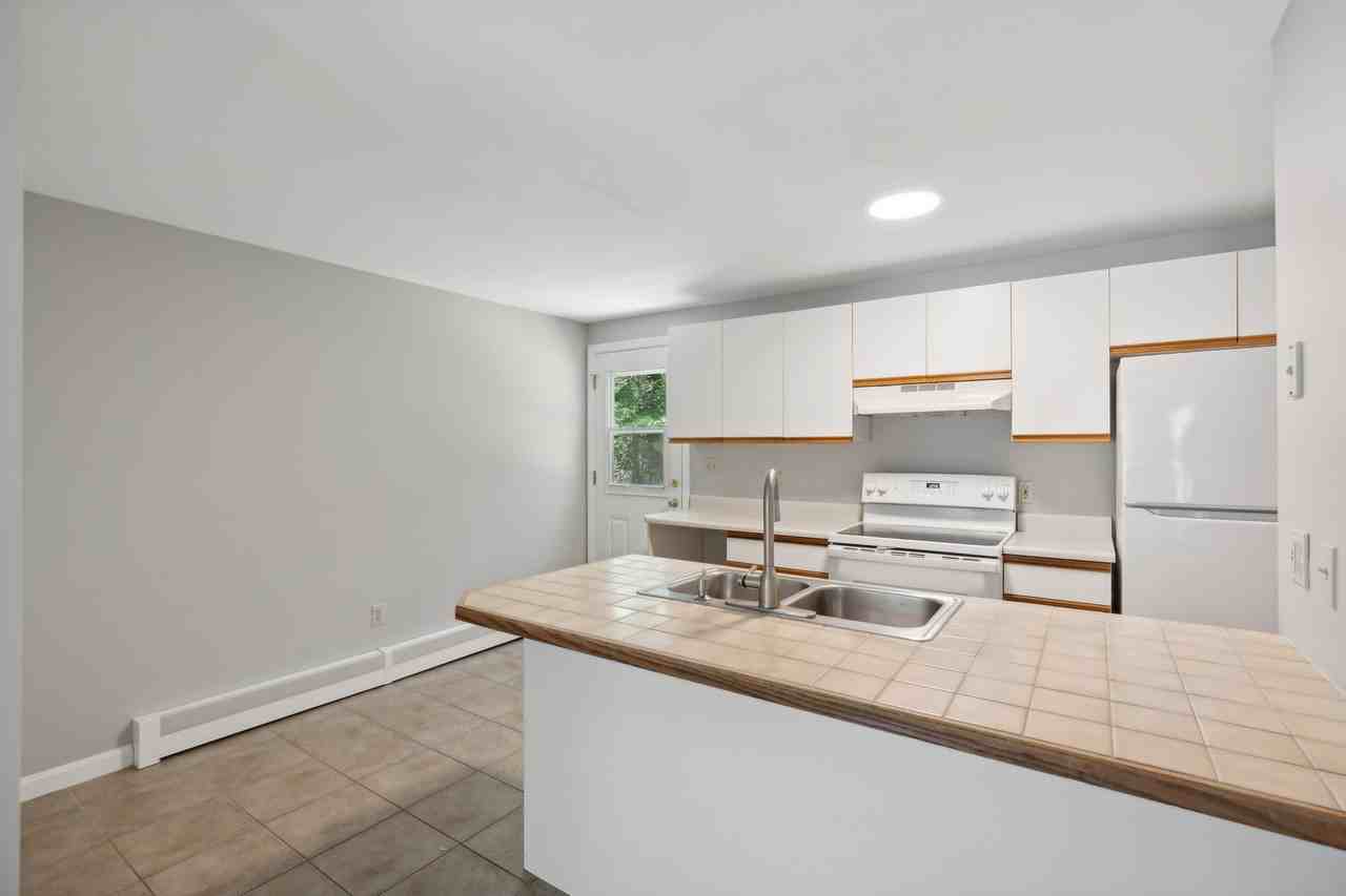 14 Rose Terrace Cir #14RTC - Photo 6 of 18