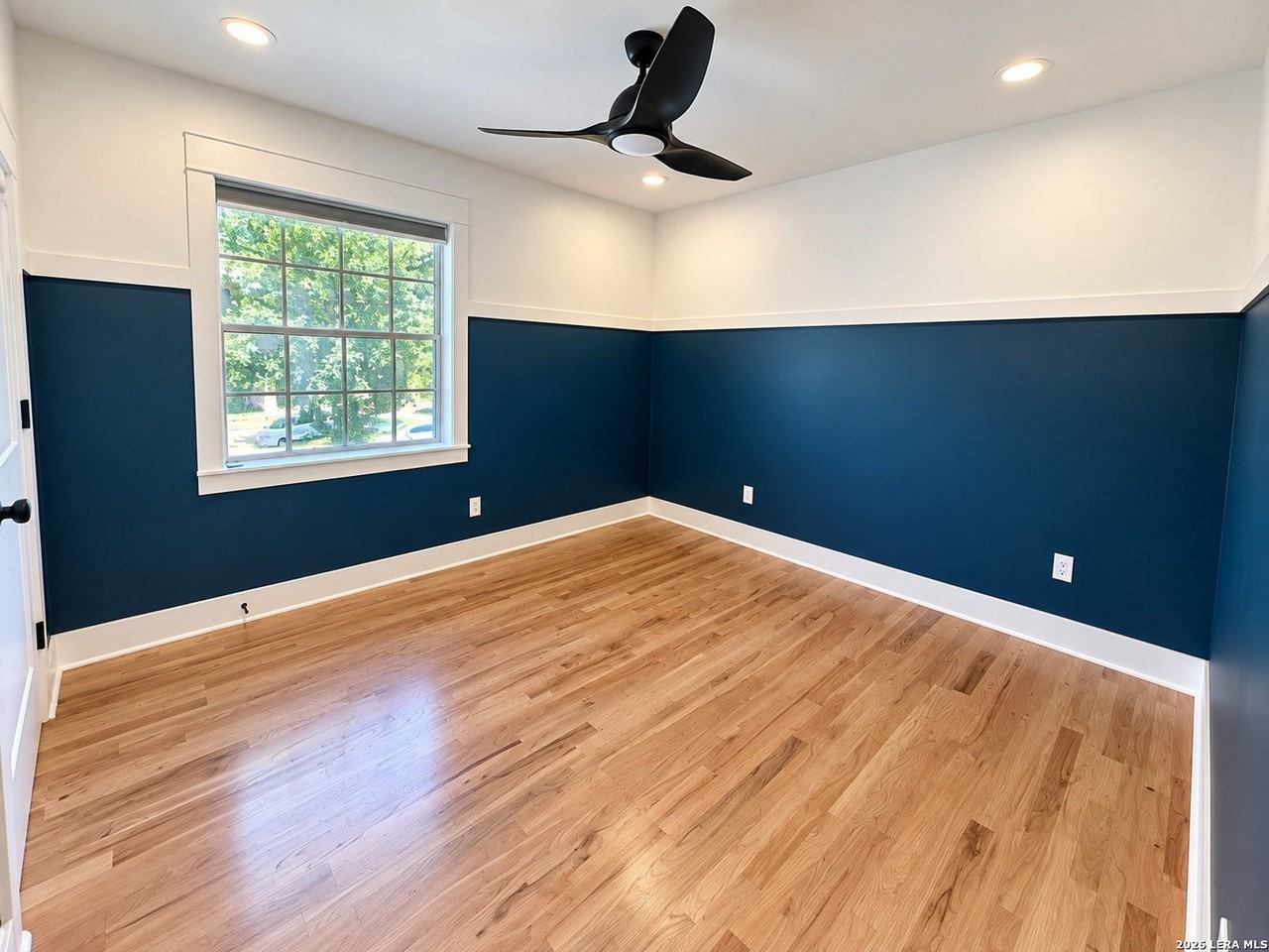 230 W Craig Pl #230 - Photo 6 of 18