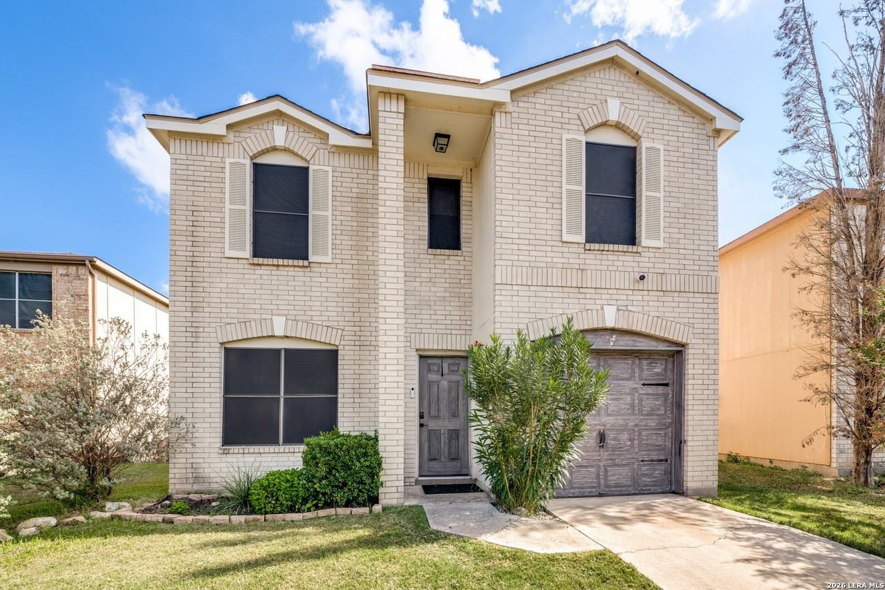 9567 Celine Dr - Photo 2 of 24