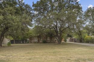 144 Greenlawn Dr - Photo 1 of 1