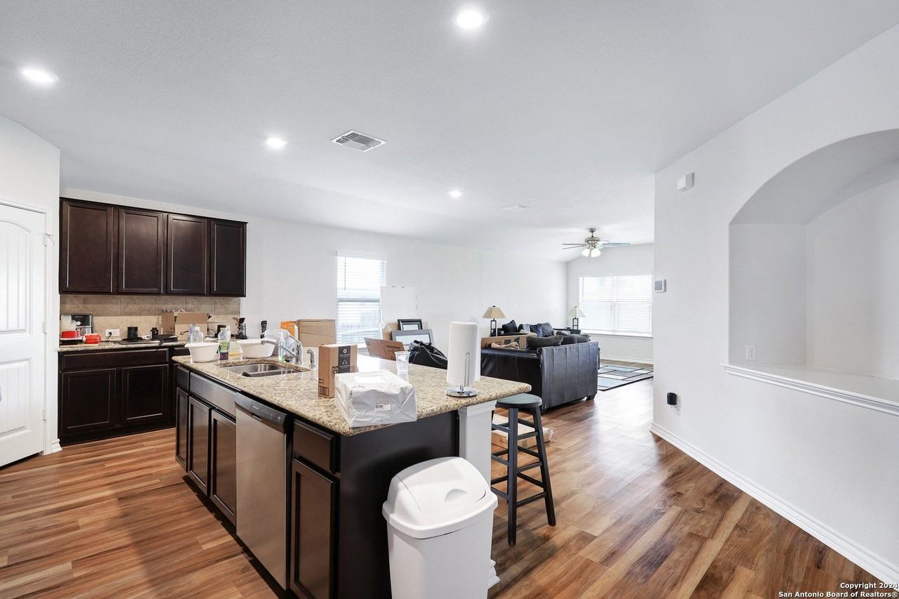7226 Altair Loop - Photo 2 of 22