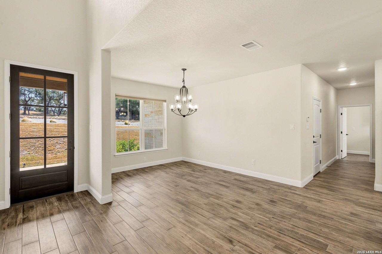 710 Caballo Trl - Photo 3 of 26