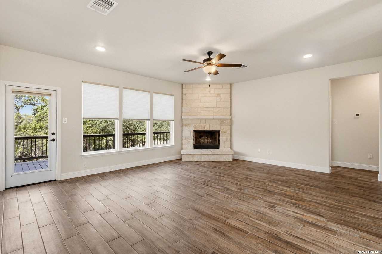 710 Caballo Trl - Photo 7 of 26