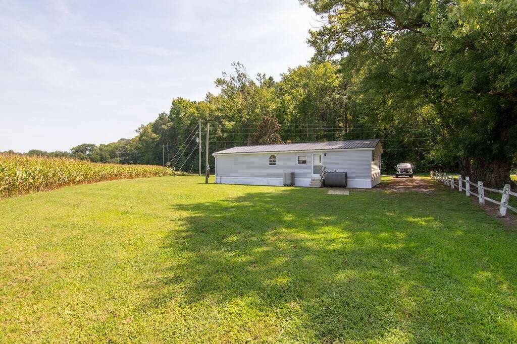 32764 Elmore Rd - Photo 6 of 22