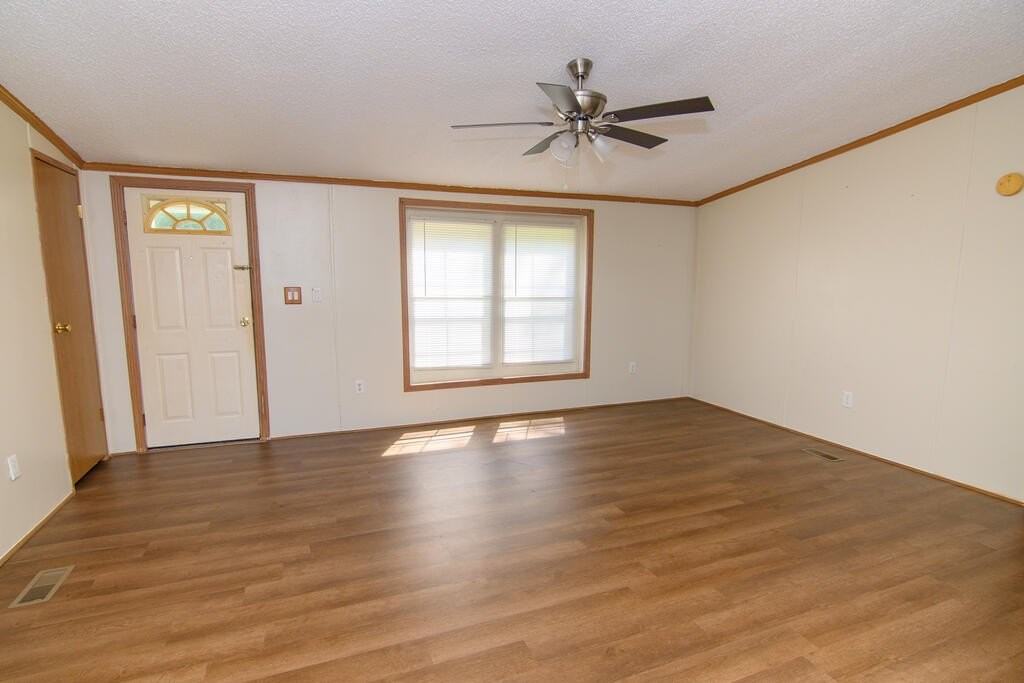32764 Elmore Rd - Photo 7 of 22