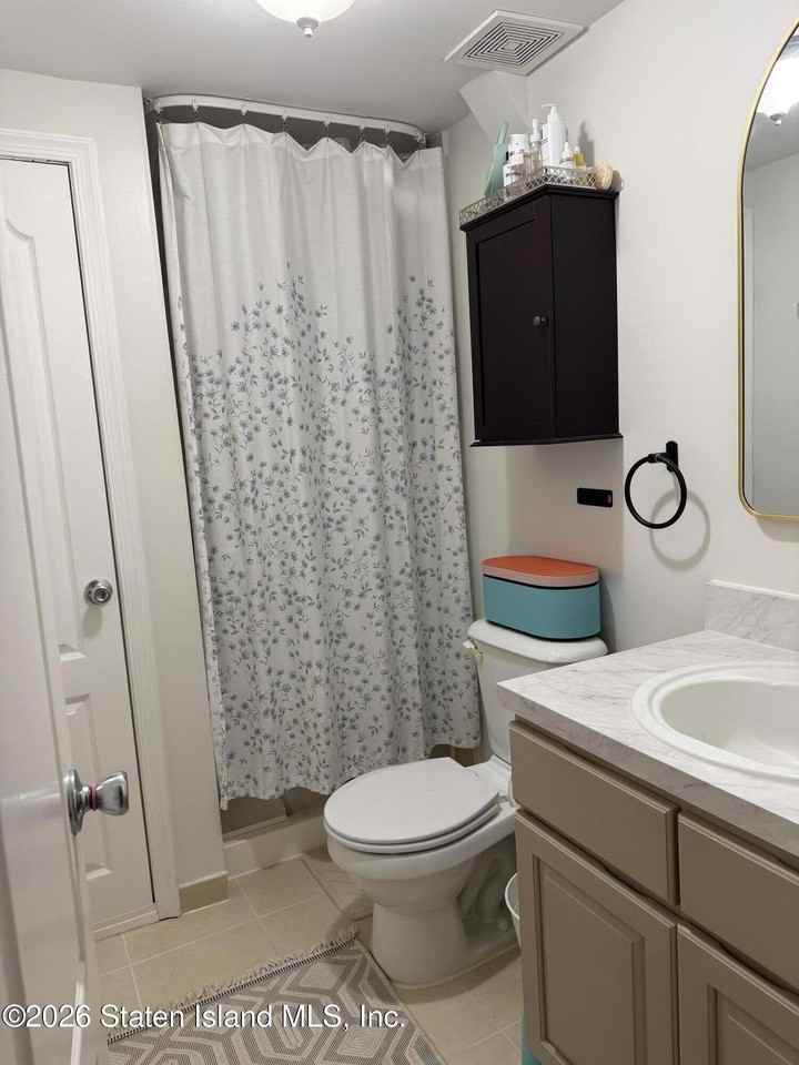 16 Saint Stephens Pl #SIDE - Photo 3 of 3