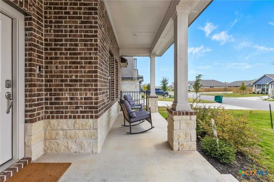 4318 Allison Dr - Photo 4 of 38