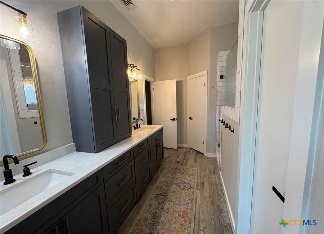 222 Preston Holw - Photo 7 of 12