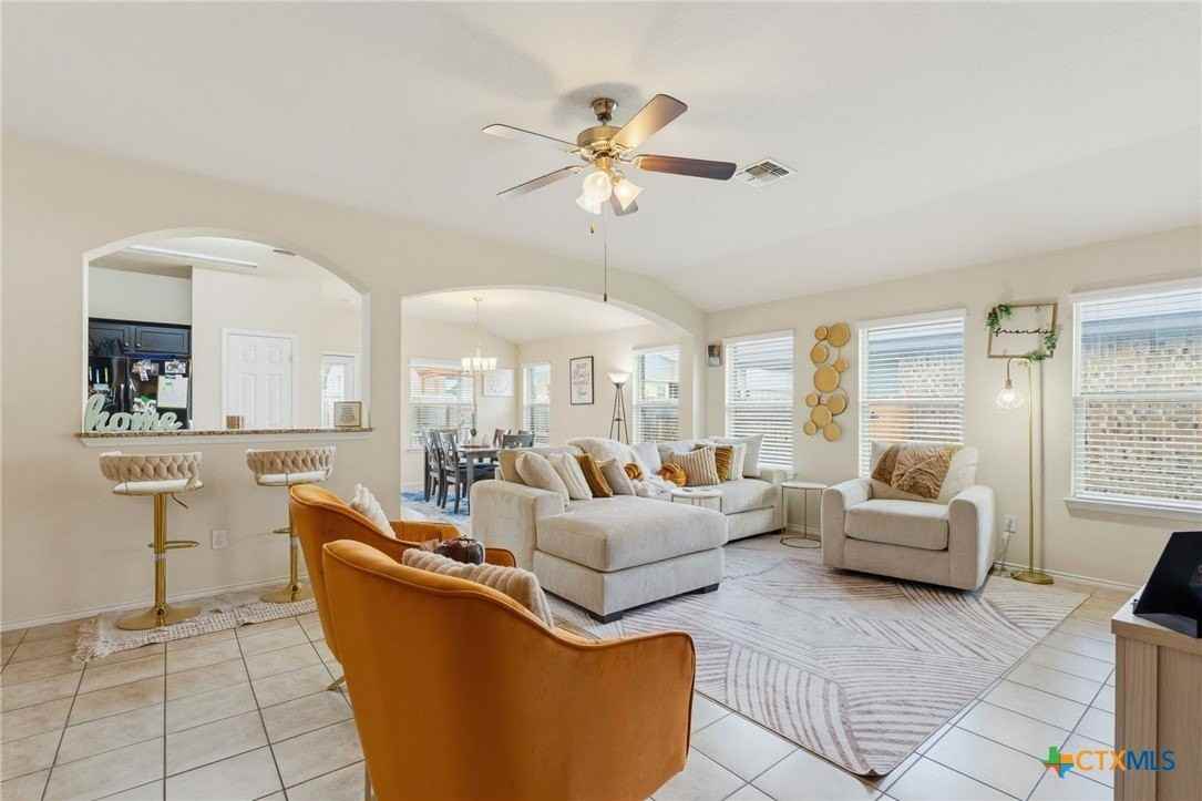 5407 Laustin Ln - Photo 3 of 26