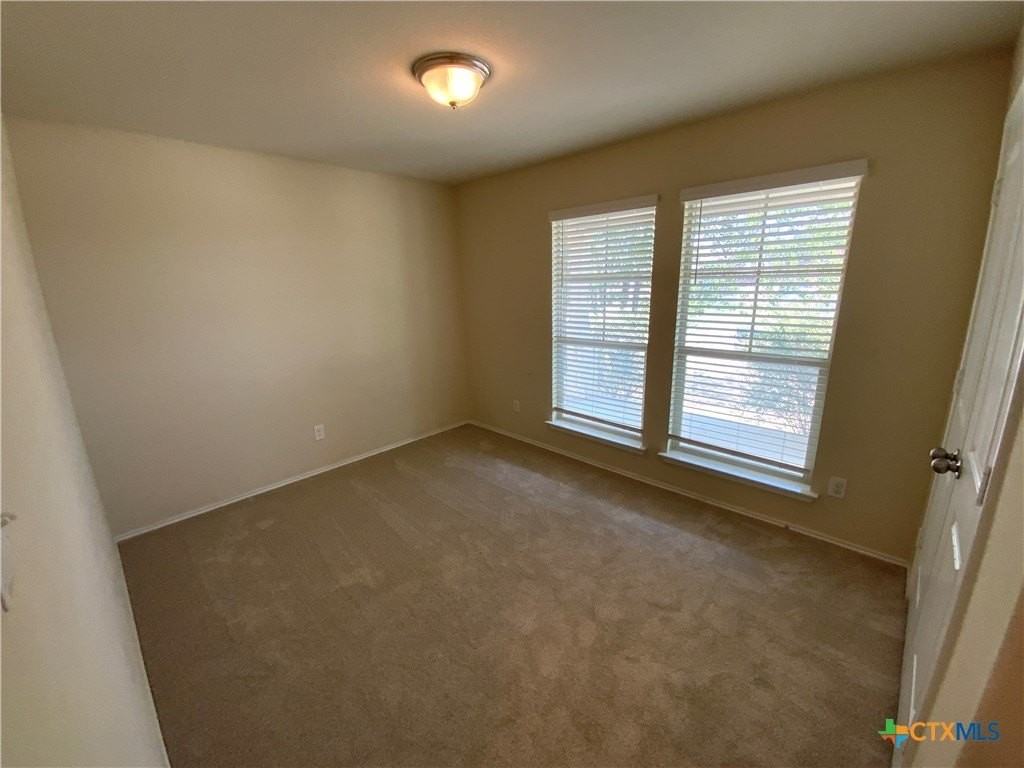5586 Perdita Dr - Photo 5 of 30