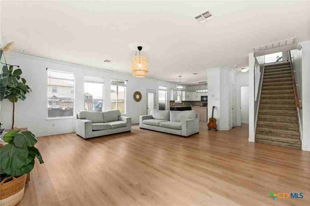 504 E Little Dipper - Photo 5 of 18
