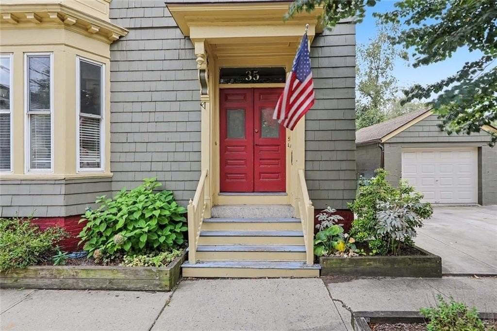 35 Hammond St #1 - Photo 2 of 30