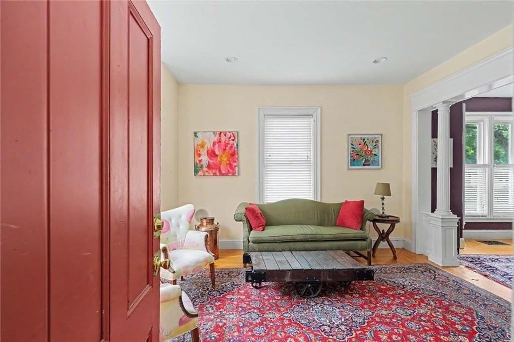 35 Hammond St #1 - Photo 4 of 30
