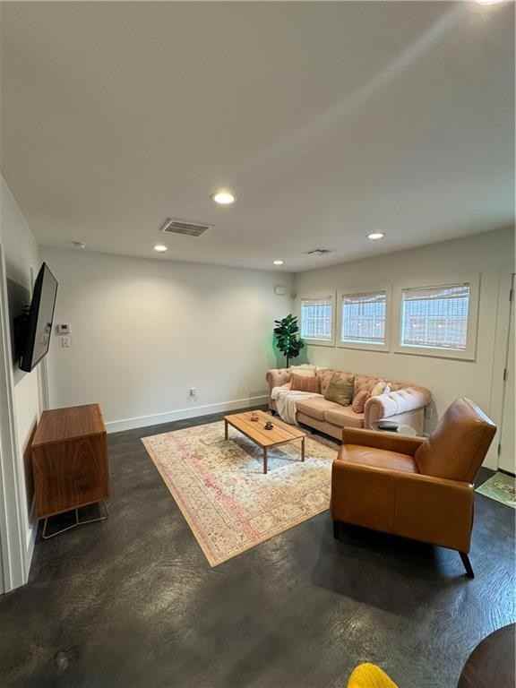 542 9th St ##A - Photo 4 of 17