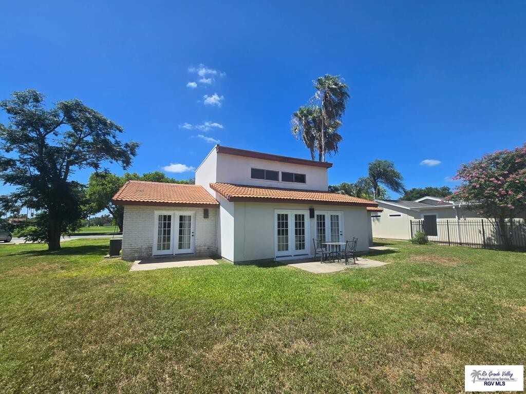 118 Zapata Ave - Photo 3 of 21