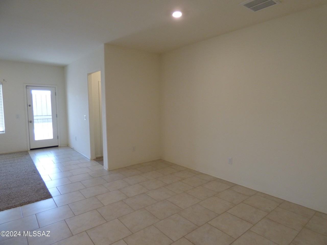 10208 N Crooked Peak Trl - Photo 7 of 32