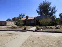 featured image of 2242 E 8th St